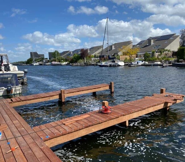 Almere Noorderplassen Steigers (2)