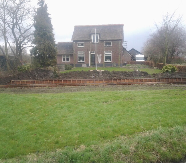 Buurmalsen dubbele beschoeiing4