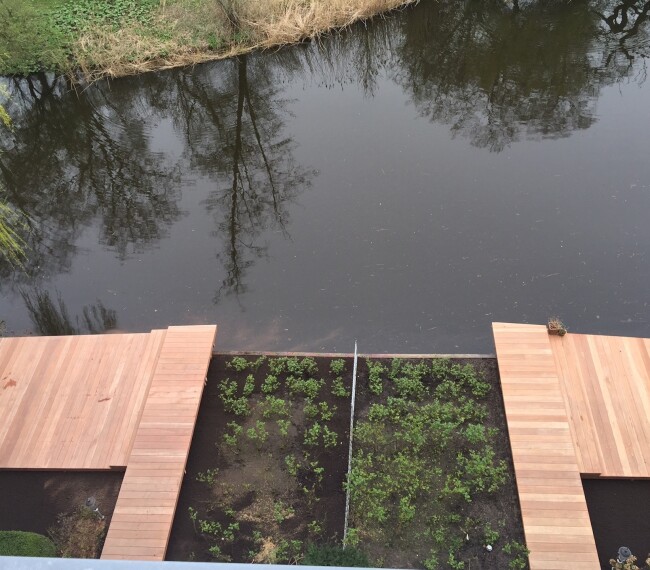 Amsterdam vlonder gracht12