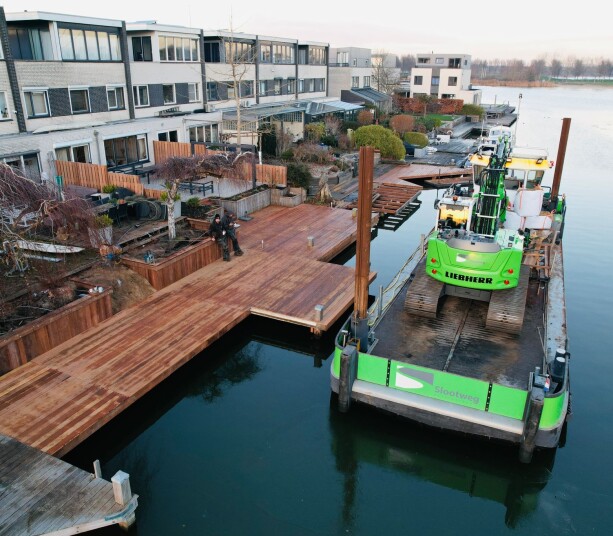 f8d807c9-16db-4432-b505-81a189956d4a